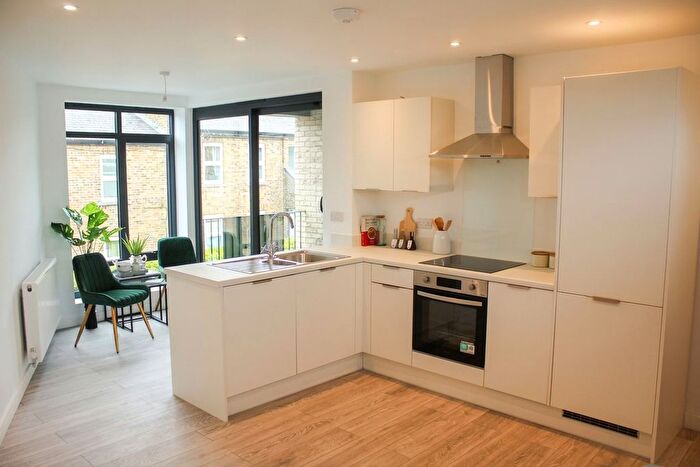 2 Bedroom Flat For Sale In Church Street, Maidstone, ME15