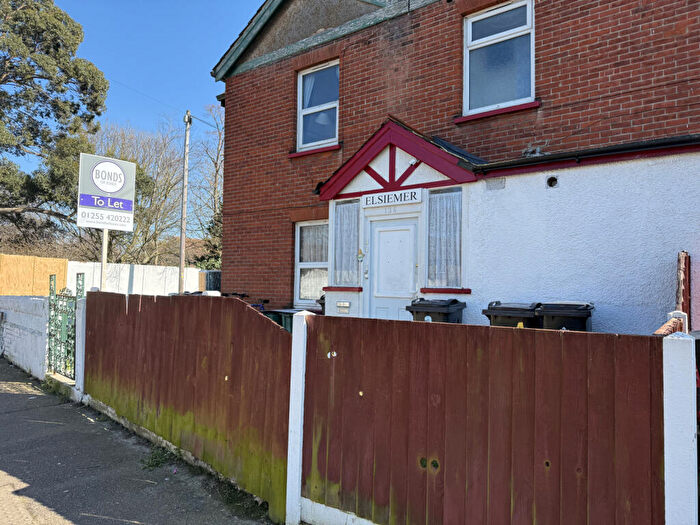 Studio To Rent In Dudley Road, Clacton-on-Sea, Essex, CO15