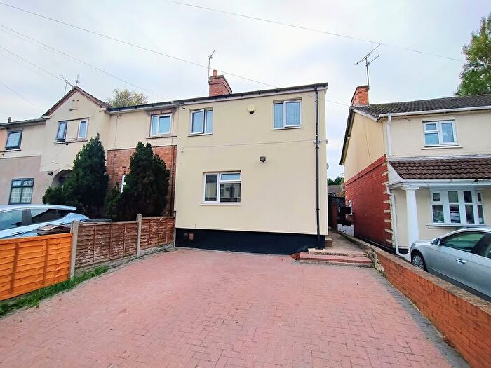 3 Bedroom End Terrace House For Sale In Gorsebrook Road, Dunstall, Wolverhampton, WV6