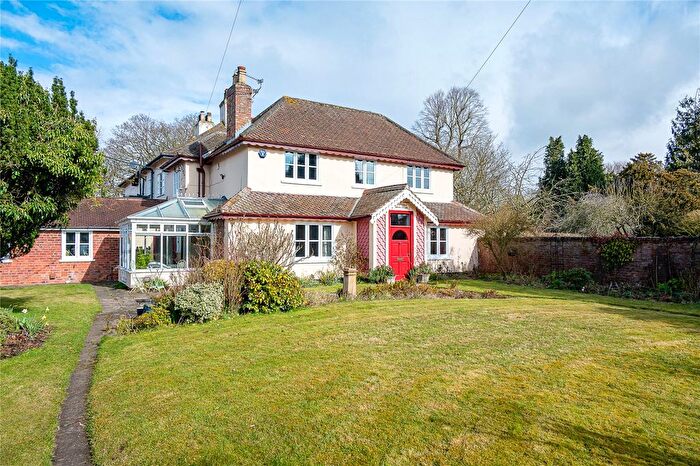 4 Bedroom Semi Detached House For Sale In Church Lane, Elvington, York, North Yorkshire, YO41