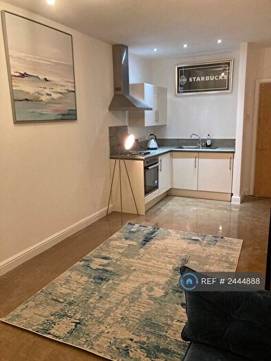 Studio To Rent In White Croft Works, Sheffield, S3