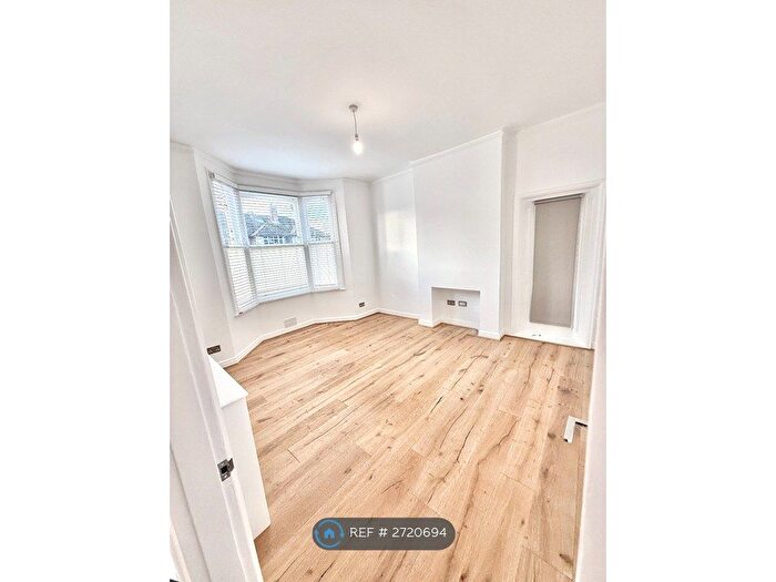 4 Bedroom Semi-detached House To Rent In Marion Road, London, NW7