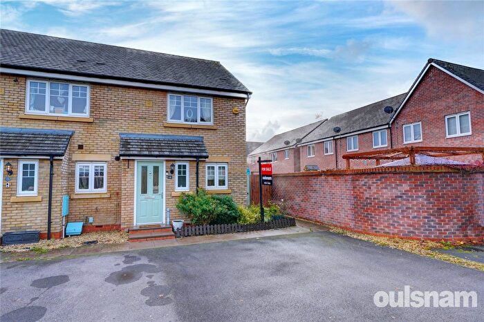 2 Bedroom End Of Terrace House For Sale In Flax Close, Wychbold, Droitwich, Worcestershire, WR9