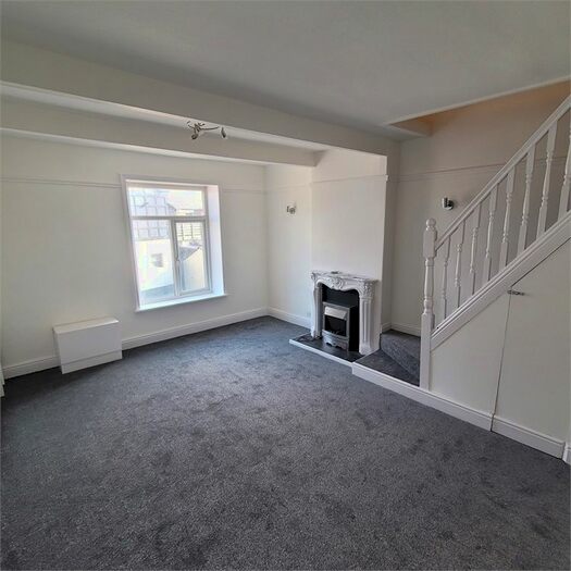 1 Bedroom Flat To Rent In Holcombe Road, Greenmount, Bury, Lancashire, BL8