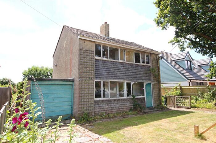 3 Bedroom Detached House For Sale In Carlton Avenue, Barton On Sea, Hampshire, BH25