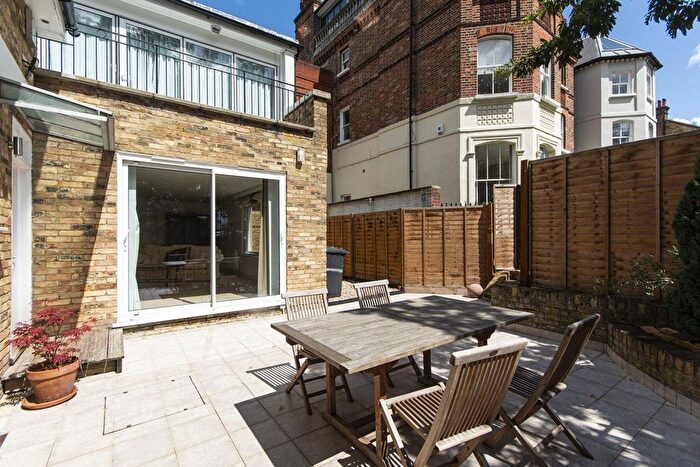 3 Bedroom Detached House To Rent In Windmill Drive, London, SW4