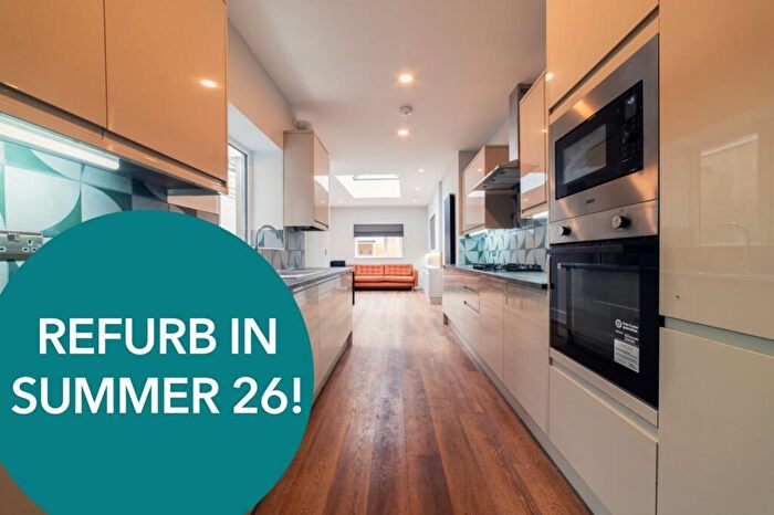 9 Bedroom Terraced House To Rent In Llanbleddian Gardens, Cathays, CF24