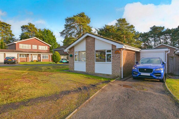 2 Bedroom Detached Bungalow To Rent In Brabourne Avenue, Ferndown, BH22