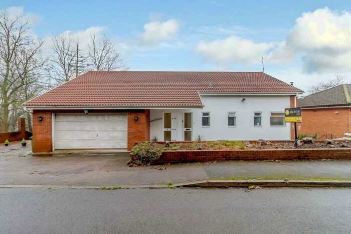 5 Bedroom Detached House For Sale In Bryn Rhedyn, Cwmbran, Llanfrechfa, NP44