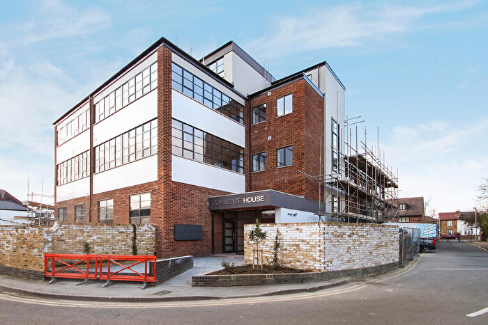 1 Bedroom Apartment To Rent In Cowleaze Road, Kingston Upon Thames, KT2