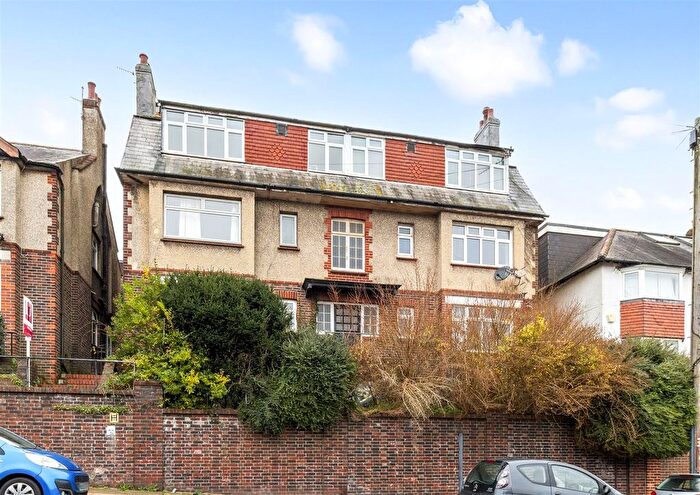 2 Bedroom Flat For Sale In Stanmer Park Road, Brighton, BN1