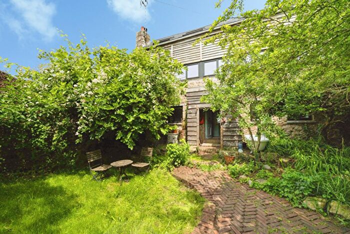 3 Bedroom Detached House For Sale In Bow Lane, Newton Abbot, TQ13