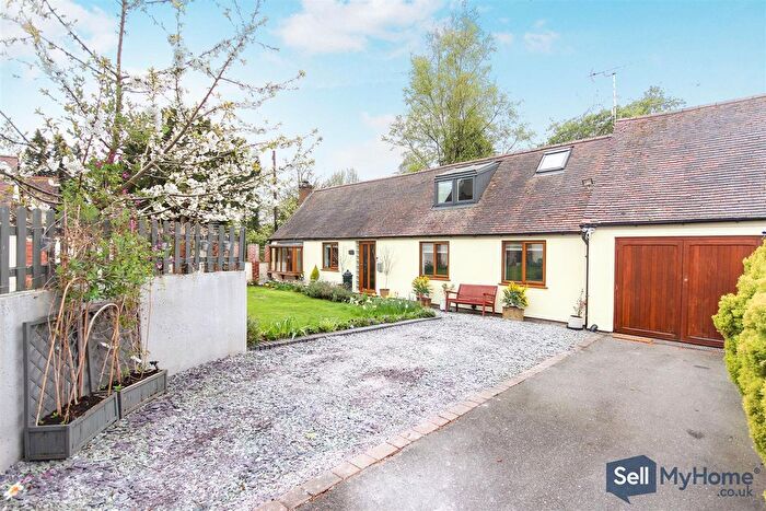 4 Bedroom Link Detached House For Sale In Coventry Road, Berkswell, Coventry, CV7