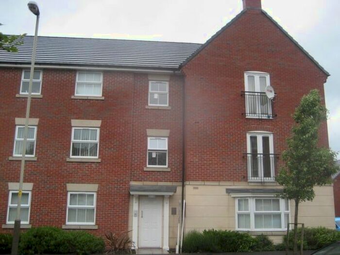 2 Bedroom Flat To Rent In Brompton Road, Hamilton, Leicester, LE5