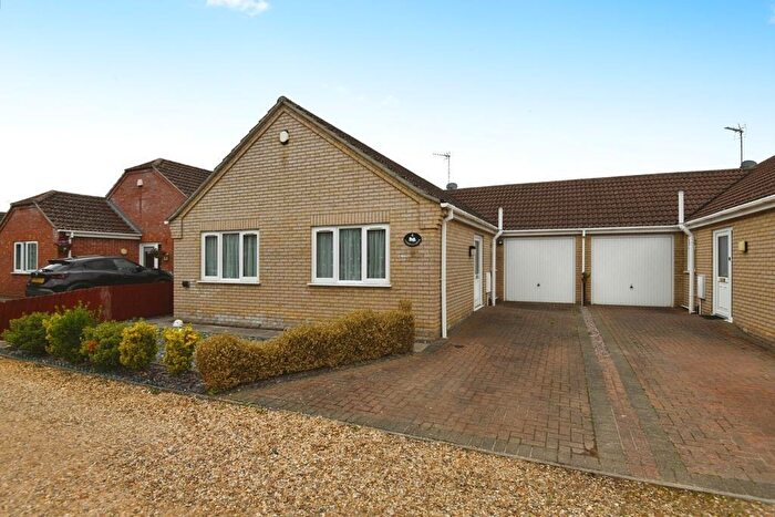 3 Bedroom Bungalow For Sale In The Birches, Wisbech St Mary, Wisbech, Cambs, PE13