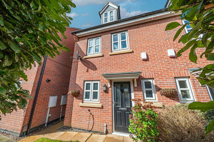 4 Bedroom Semi-Detached House For Sale In Loughborough Road, Ruddington, NG11