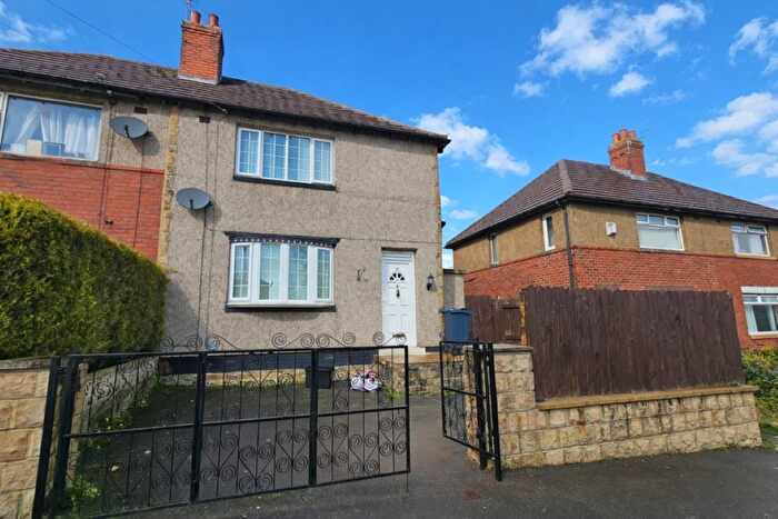 3 Bedroom Semi Detached House For Sale In Club Lane, Halifax, HX2