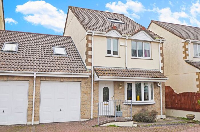 5 Bedroom Link Detached House For Sale In Cobble Lane, Fraddon, St. Columb, TR9