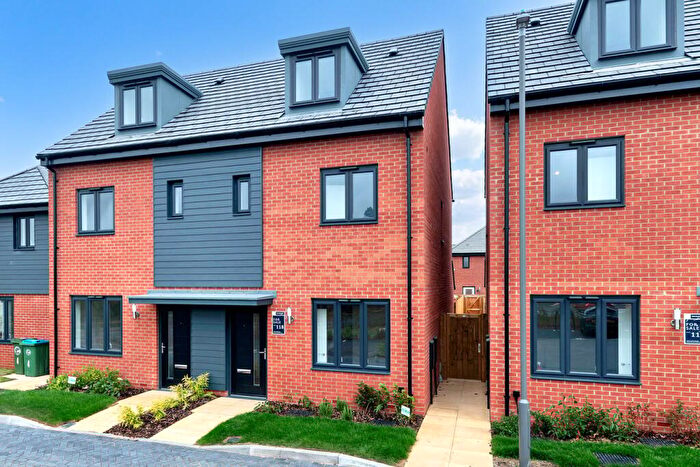 3 Bedroom Property For Sale In Priestley Drive, Tattenhoe Park, Milton Keynes, MK4