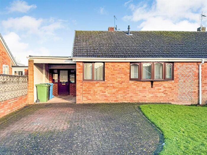2 Bedroom Semi-Detached Bungalow For Sale In Beech Close, Wheaton Aston, Stafford, ST19