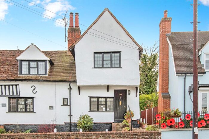 2 Bedroom Semi Detached House For Sale In Lexden Road, Colchester, CO3