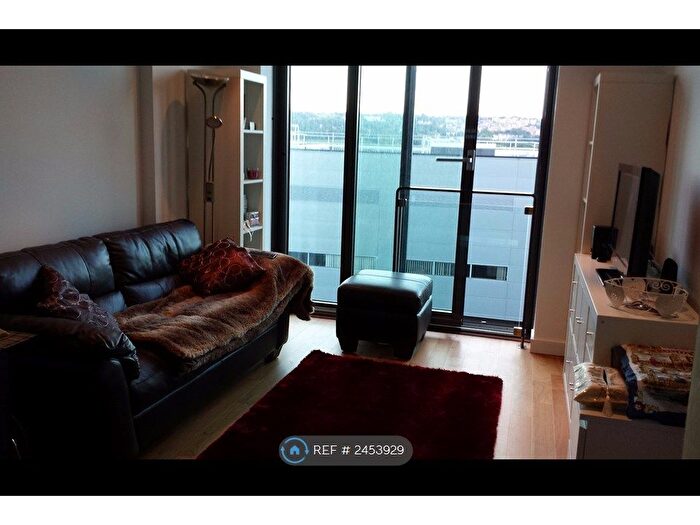 1 Bedroom Flat To Rent In St Pauls Square, Sheffield, S1