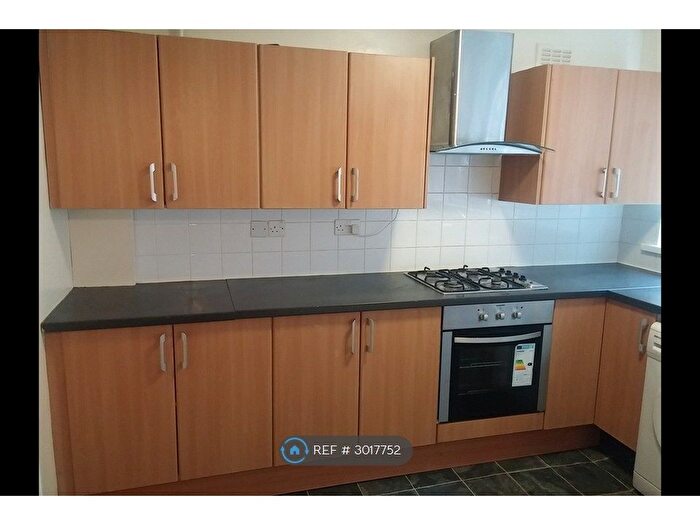 3 Bedroom Semi Detached House To Rent In Bryn Bevan, Newport, NP20
