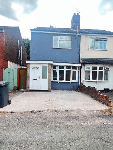 3 Bedroom Semi Detached House To Rent In Penhallow Drive, Wolverhampton, WV4