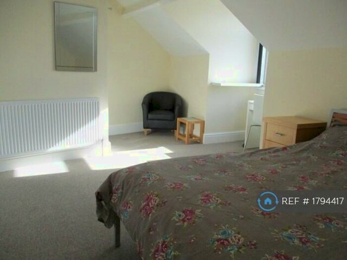 4 Bedroom Terraced House To Rent In Imperial Road, Nottingham, NG9