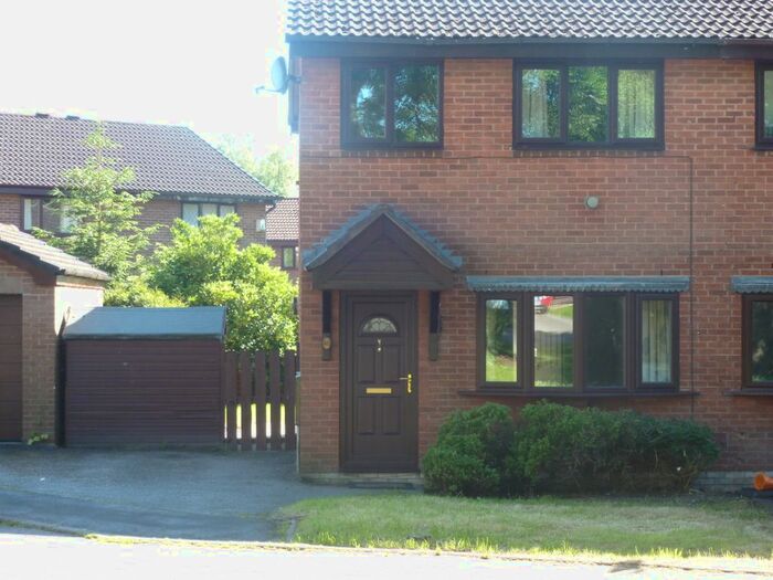 3 Bedroom Semi-Detached House To Rent In Barnacre Close, Fulwood, Preston PR2