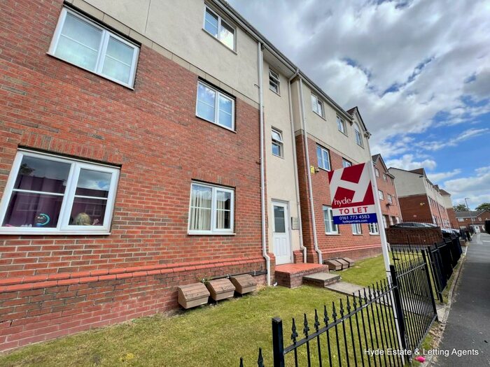 2 Bedroom Apartment To Rent In Blueberry Avenue, New Moston, Manchester, M40