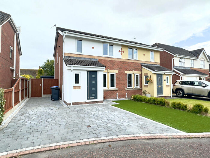 3 Bedroom Semi-Detached House To Rent In Tower Close, Thornton-Cleveleys, Lancashire, FY5