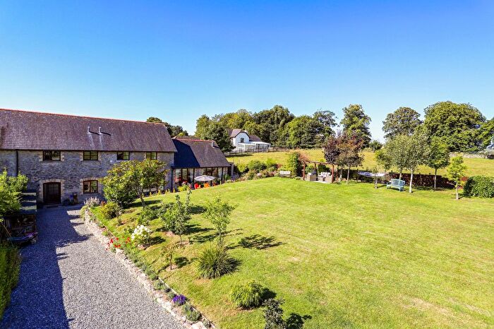4 Bedroom Barn Conversion For Sale In West Ogwell, Newton Abbot, TQ12