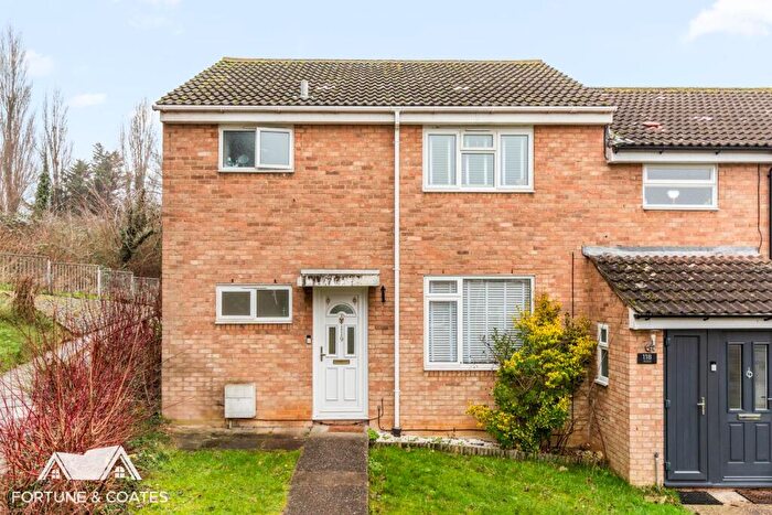 4 Bedroom End Of Terrace House For Sale In Jocelyns, Harlow, CM17