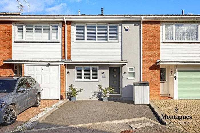 3 Bedroom House For Sale In Thornhill, North Weald, CM16