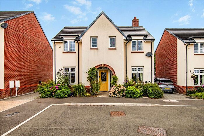 4 Bedroom Detached House For Sale In Clos Yr Eithin, Cross Hands, Llanelli, Carmarthenshire, SA14