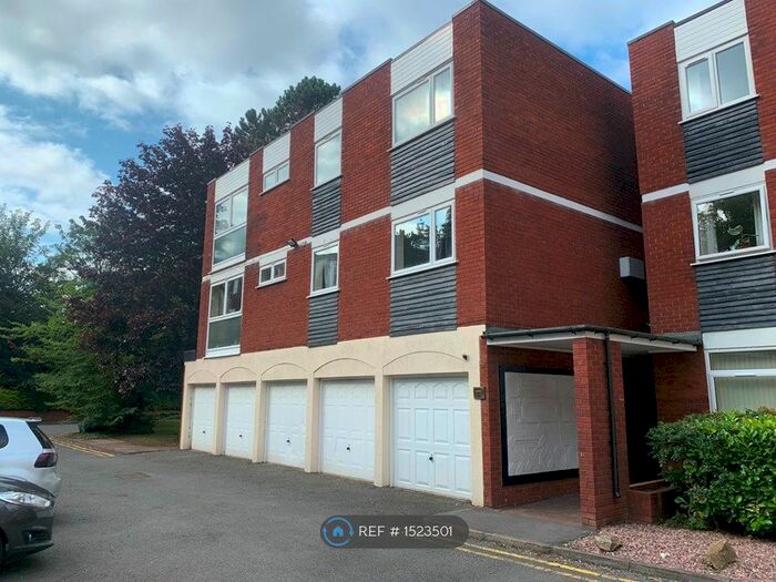 2 Bedroom Flat To Rent In Holly Mount, Birmingham, B16