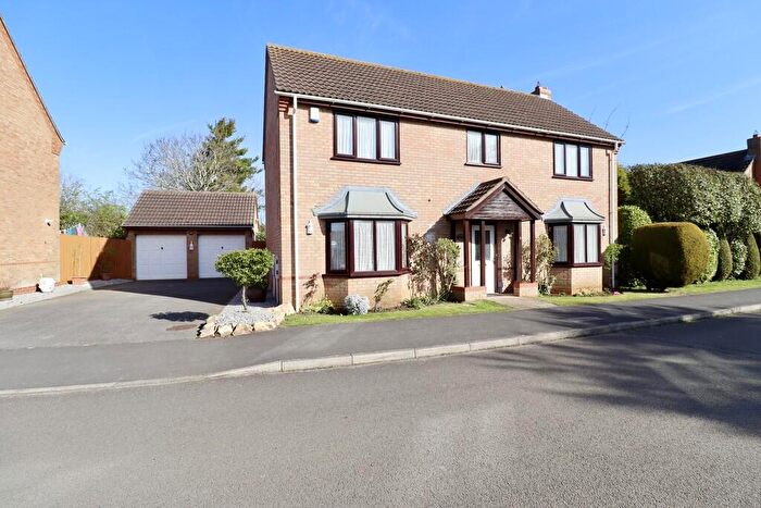 4 Bedroom Detached House For Sale In Kings Way, Welton, LN2