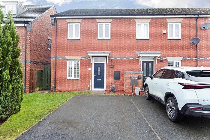 3 Bedroom End Terrace House For Sale In Hartoft Square, Hartlepool, TS26