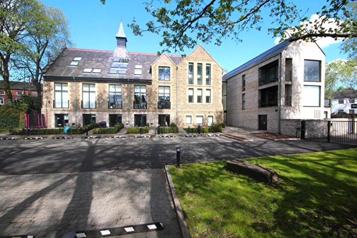 2 Bedroom Apartment To Rent In Lea Gate, Bolton, Greater Manchester, BL2