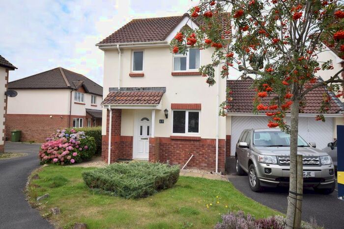 2 Bedroom Property To Rent In Hele Rise, Barnstaple, Devon, EX31