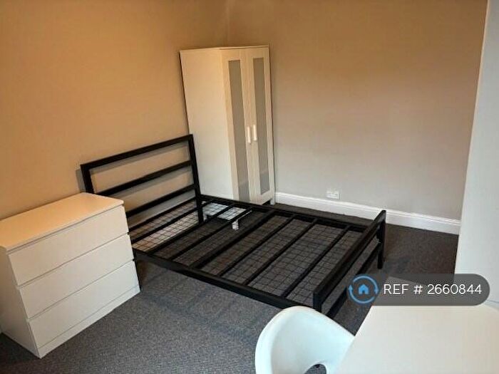 4 Bedroom Terraced House To Rent In Great Western Street, Manchester, M14