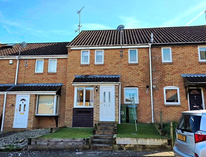 1 Bedroom Town House For Sale In Batchelor Close, Aylesbury, HP20