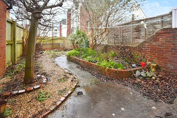 2 Bedroom Terraced House For Sale In Cotfield Street, Haven Banks, Exeter, EX2