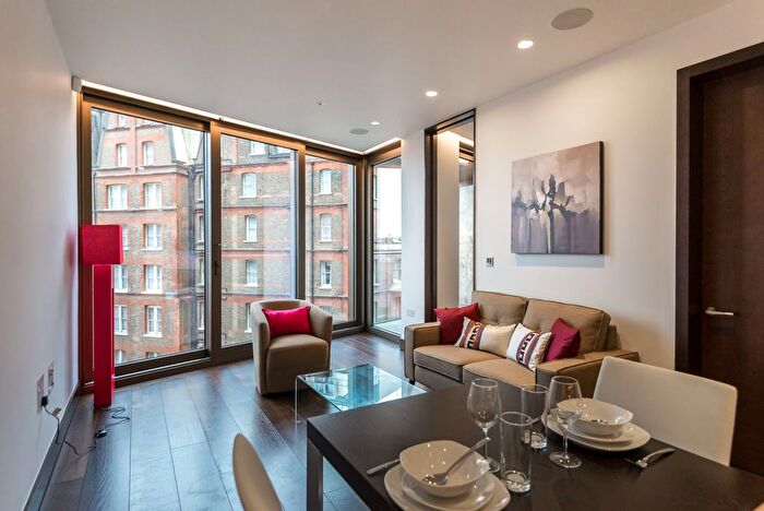 1 Bedroom Flat To Rent In King's Gate Walk, Victoria, SW1E
