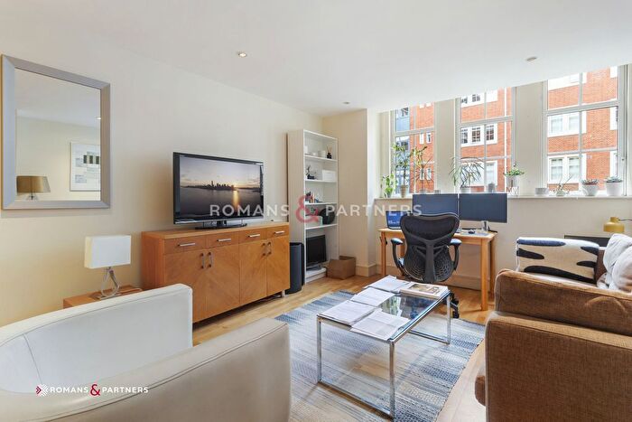 2 Bedroom Flat For Sale In Romney House, Westminster, SW1P
