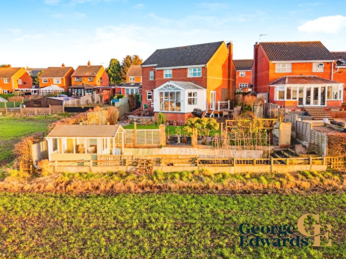 4 Bedroom Detached House For Sale In Boncroft Gardens, Oakthorpe, Swadlincote, DE12