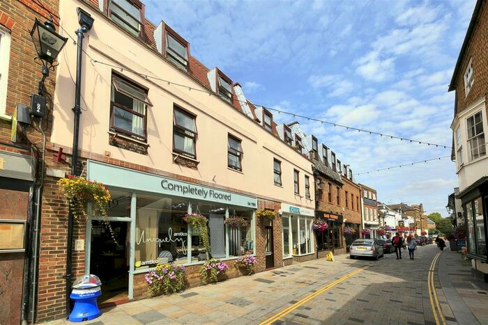 1 Bedroom Flat To Rent In Seymour Court, Church Street, Twickenham, TW1