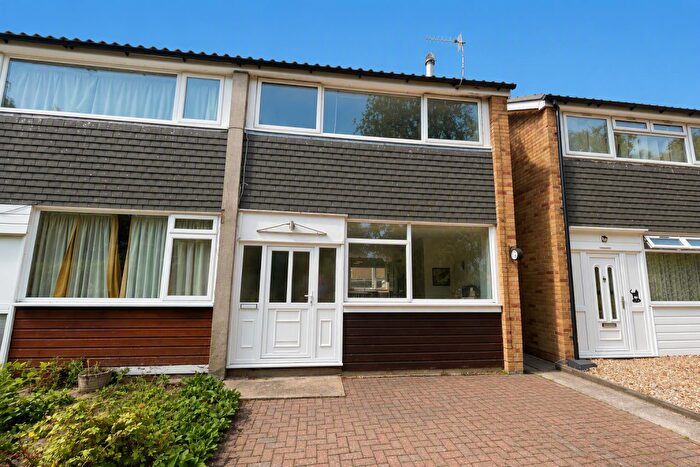 2 Bedroom Semi-Detached House For Sale In Fowlers Hill, Salisbury, SP1