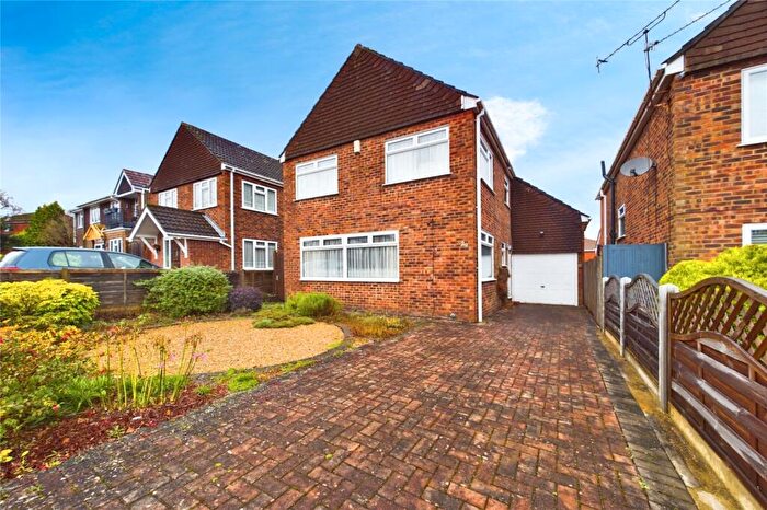 4 Bedroom Detached House For Sale In Normanstead Road, Tilehurst, Reading, Berkshire, RG31